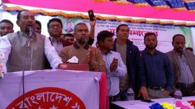 ‘বাংলাদেশের হিন্দুরা ভালো আছে, ভারতে মুসলমানরা ভালো নেই’