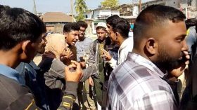 পিরোজপুরে নাগরিক কমিটি ও বৈষম্যবিরোধীদের হাতাহাতি