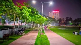 রাত ৮টার পর বেলস্ পার্কে শিক্ষার্থীরা থাকতে পারবে না