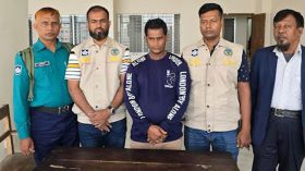 খালে মিলল নারীর মরদেহ, গ্রেপ্তার ১