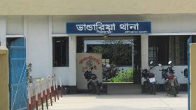 বালুর ব্যবসা নিয়ে দ্বন্দ্বে যুবককে কুপিয়ে হত্যা