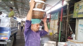 বরিশালে ৪০ বরফ কলের ৩৮টি বন্ধ