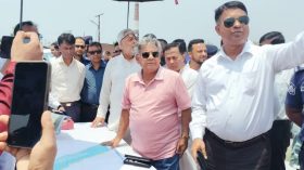 হিজলায় পরিত্যক্ত লঞ্চঘাট পরিদর্শনে সরকারের দুই উপদেষ্টা