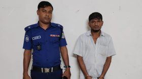 বাউফলে ২৫ পিস ইয়াবাসহ ইউপি সদস্য ও যুবলীগ নেতা গ্রেপ্তার