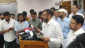 ‘বিনা প্রতিদ্বন্দ্বিতায় নির্বাচিত হওয়ার সুযোগ শেষ’