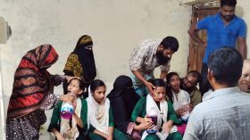 পাথরঘাটায় ক্লাসে মিলল কীটনাশক মেশানো পানির বোতল