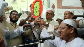 নিজ ঘরে ফিরলেন সাবেক এমপি রুস্তম আলী ফরাজি