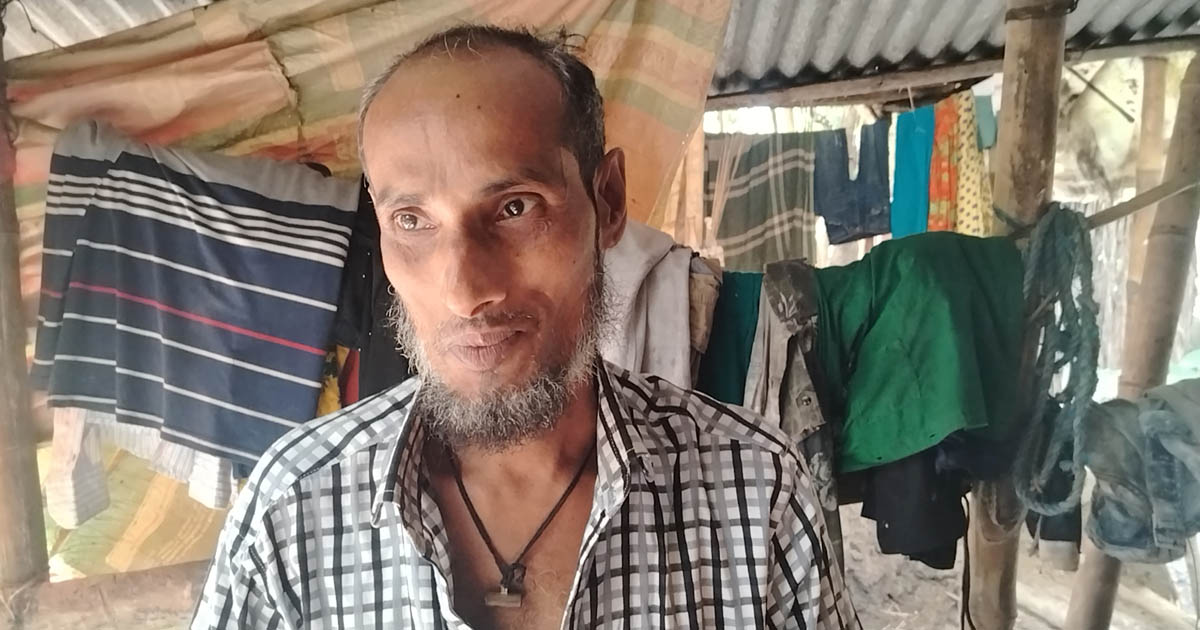 নলছিটিতে টাকার অভাবে চিকিৎসা হচ্ছে না অসুস্থ দিনমজুর নাছিরের
