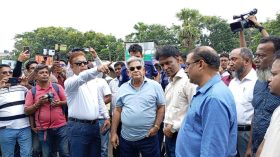 পটুয়াখালী নয়, বরিশাল পর্যন্ত রেলওয়ের প্ল্যান: উপদেষ্টা সাখাওয়াত হোসেন