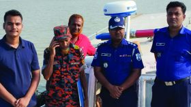 বাউফলে পুলিশের স্পিডবোট দেখে নদীতে ঝাঁপ, নিখোঁজ যুবক