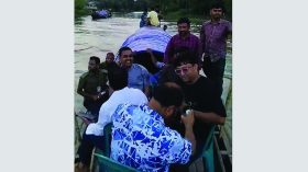 ইউএনও’র ফেসবুক লাইভ দেখে পালালেন জেলেরা