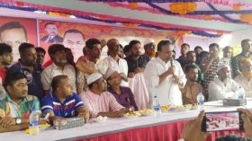 শারদীয় দুর্গোৎসব উপলক্ষে হিজলায় শুভেচ্ছা বিনিময় করলেন রাজিব আহসান