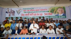 বাংলাদেশে যাতে ভোট না হয় সেজন্য এখনও কিছু লোক ষড়যন্ত্র করছে : সরোয়ার