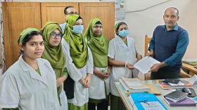 নার্সদের ৮ দফা দাবি বাস্তবায়নে স্মারকলিপি প্রদান