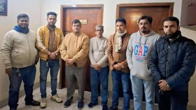 ক্যান্সারে আক্রান্ত সাংবাদিক কন্যার পাশে দাঁড়ালেন বিএনপি নেতা রহমাতুল্লাহ