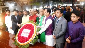 বরিশালে নানা আয়োজনে বিজয় দিবস উদযাপন