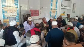 খালেদা জিয়ার রুহের মাগফিরাত কামনায় গৌরনদীতে মিলাদ মাহফিল