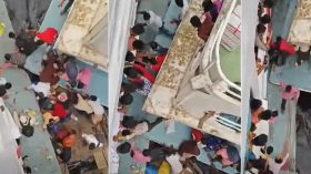 সদরঘাটে দুই লঞ্চের ধাক্কায় মেহেন্দীগঞ্জের সোহেল নিহত, নিখোঁজ ২