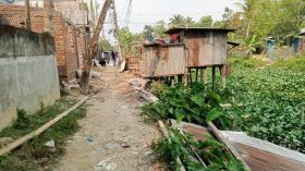 নগরীতে এক কিলোমিটার সড়কে জন দুর্ভোগ চরমে