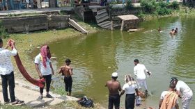 অবহেলায় হারিয়ে যাচ্ছে কুয়াকাটার ঐতিহ্যবাহী খাস পুকুর