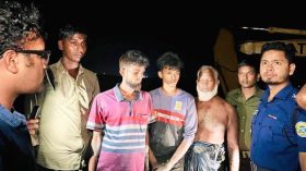বাকেরগঞ্জে অবৈধভাবে বালু উত্তোলন ও মাটি কাটায় ৮ জনের কারাদণ্ড