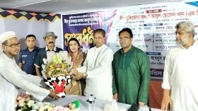 বাকেরগঞ্জে মহিলা দাখিল মাদ্রাসায় এমপি আবুল হোসেন খান সংবর্ধিত