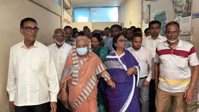  বরিশাল সিটি করপোরেশন পরিদর্শনে সেলিমা রহমান এমপি 