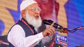 আয়নাঘরে বন্দি রেখে জঙ্গিবাদের নাটক করেছে আওয়ামী লীগ : শফিকুর রহমান