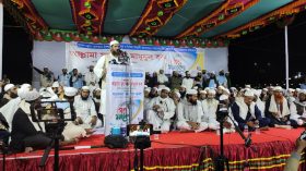 বিএনপি-জামায়াতের বাগবিতণ্ডায় সুযোগ নিচ্ছে ফ্যাসিবাদ: মামুনুল হক