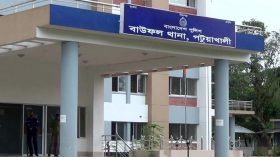 বাউফলে অটোরিকশা চালককে হত্যা