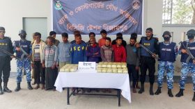 অপারেশন ডেভিল হান্টে ৪ লাখ ইয়াবাসহ ১৬ পাচারকারী আটক