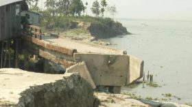 ৬০ মিটার পরেই ভাঙবে ভোলা শহর রক্ষা বাঁধ