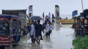 বরগুনায় বিপৎসীমার ওপরে নদ-নদীর পানি