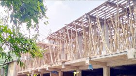 গৌরনদীতে খাল দখল করে অবৈধ স্থাপনা নির্মাণের অভিযোগ