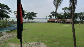 বিষখালী নদী ভাঙনে বিলীনের পথে দুই বিদ্যালয়