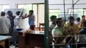 গৌরনদী উপজেলা পরিষদে ঢুকে তিন ইউপি সদস্যকে মারধর