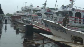 নিম্নচাপের প্রভাবে টানা বৃষ্টি : জনজীবন বিপর্যস্ত : লঞ্চ চলাচল বন্ধ