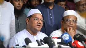 প্রয়োজনীয় ও মৌলিক সংস্কার, ফ্যাসিবাদের বিচার নিশ্চিত করা এই সরকারের দায়িত্ব: চরমোনাই পীর