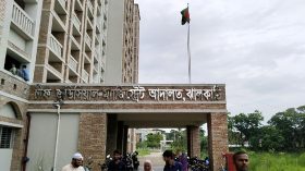 ছেলের নামে শতবর্ষী মায়ের মামলা