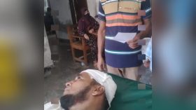 মঠবাড়িয়ায় সৌদি প্রবাসীর ব্যবসা প্রতিষ্ঠানে হামলা ও লুটপাট