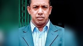 অনিয়ম ও দুর্নীতিতে জড়িয়ে পড়েছেন মিরুখালী কলেজের অধ্যক্ষ