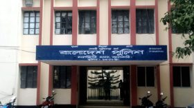 ঝালকাঠিতে বাসা থেকে ছেলে গ্রেপ্তার, ‘আতঙ্কে’ বাবার মৃত্যু
