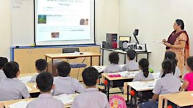 আধুনিক শিক্ষা ব্যবস্থায় পিছিয়ে পড়ছে বরিশাল