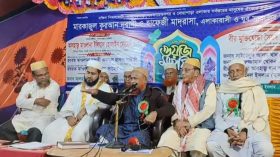 ওয়াজ মাহফিলে জামায়াতকে ভোট না দেয়ার কথা জানালেন বিএনপি নেতা