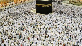 ২০৩৯ সালে এক বছরে দুই হজ, তিন ঈদ!