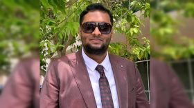 বিড়িতে সুখটান দিয়ে দাঁড়িপাল্লার দাওয়াত দিলে আল্লাহ সব মাফও করতে পারেন: জামায়াত প্রার্থী