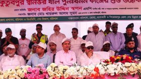 গণমাধ্যমের স্বাধীনতার মাধ্যমেই সরকার জবাবদিহি করতে চায়: তথ্যমন্ত্রী