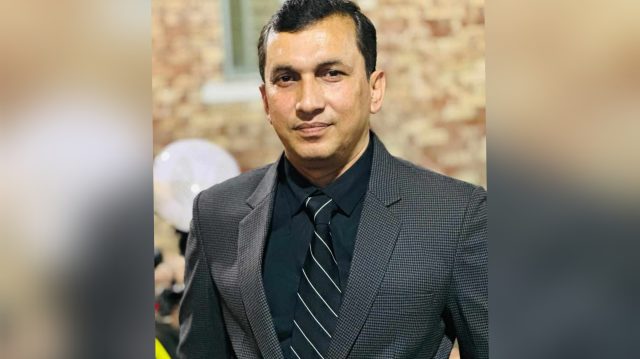 বরিশাল জেলা আইনজীবী সমিতির সম্পাদক পদে নির্বাচন করবেন এস.এম সরোয়ার হোসেন