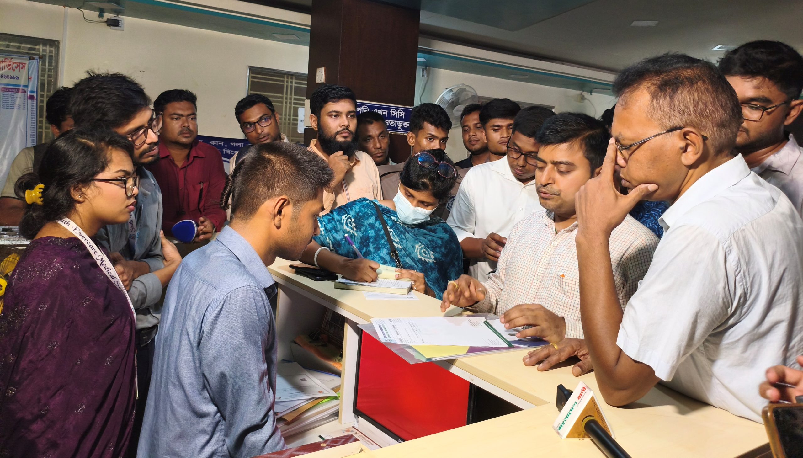  বরিশালে তিন ডায়াগনস্টিক সেন্টার ও এক দধিঘরকে জরিমানা 