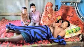 ​বিষধর সাপের কামড়ে নিভল অসহায় জেলে বাবলুর জীবন প্রদীপ